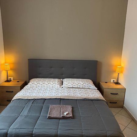 Affittacamere Home&Stazione بولونيا المظهر الخارجي الصورة