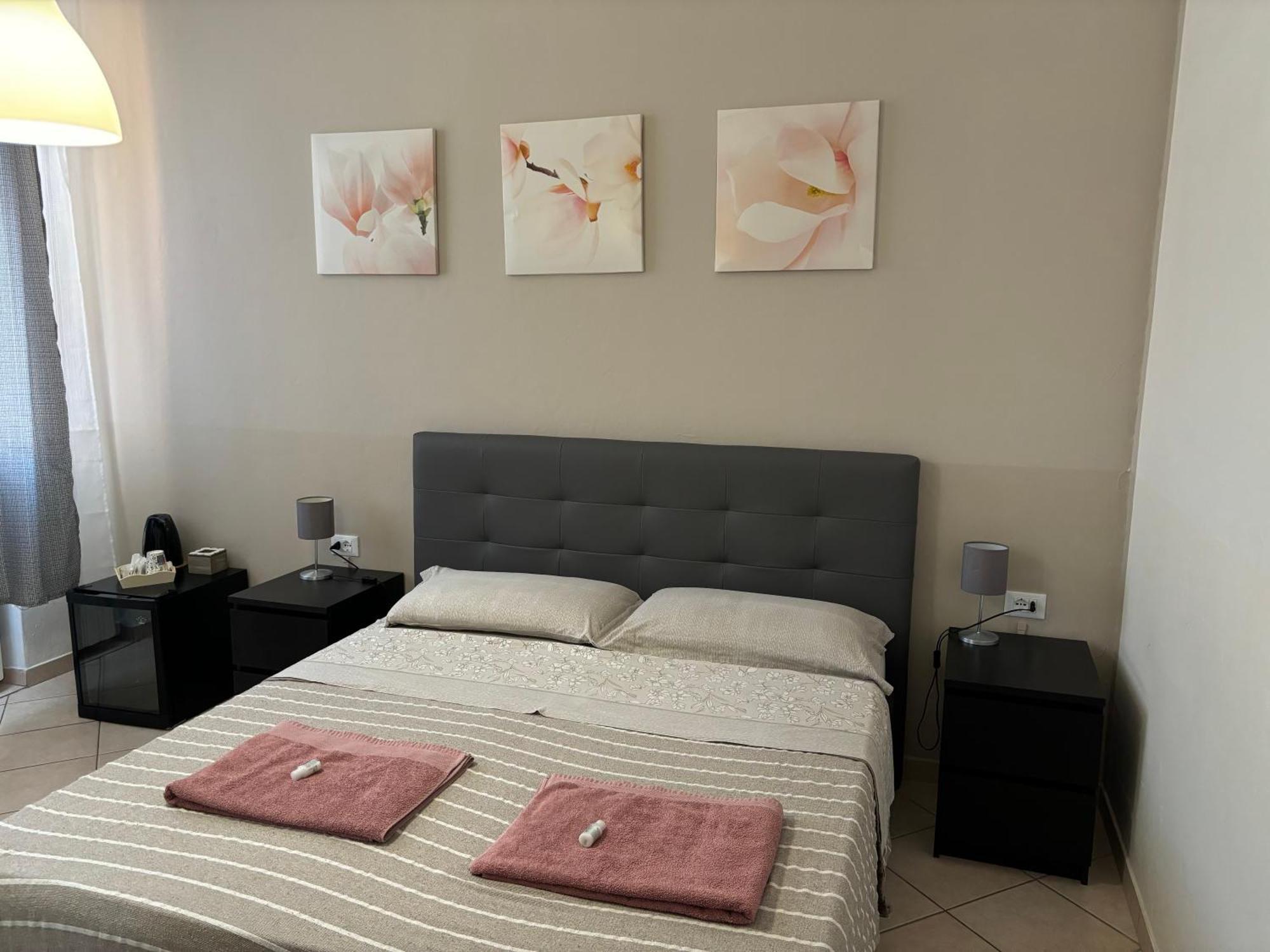 Affittacamere Home&Stazione بولونيا المظهر الخارجي الصورة